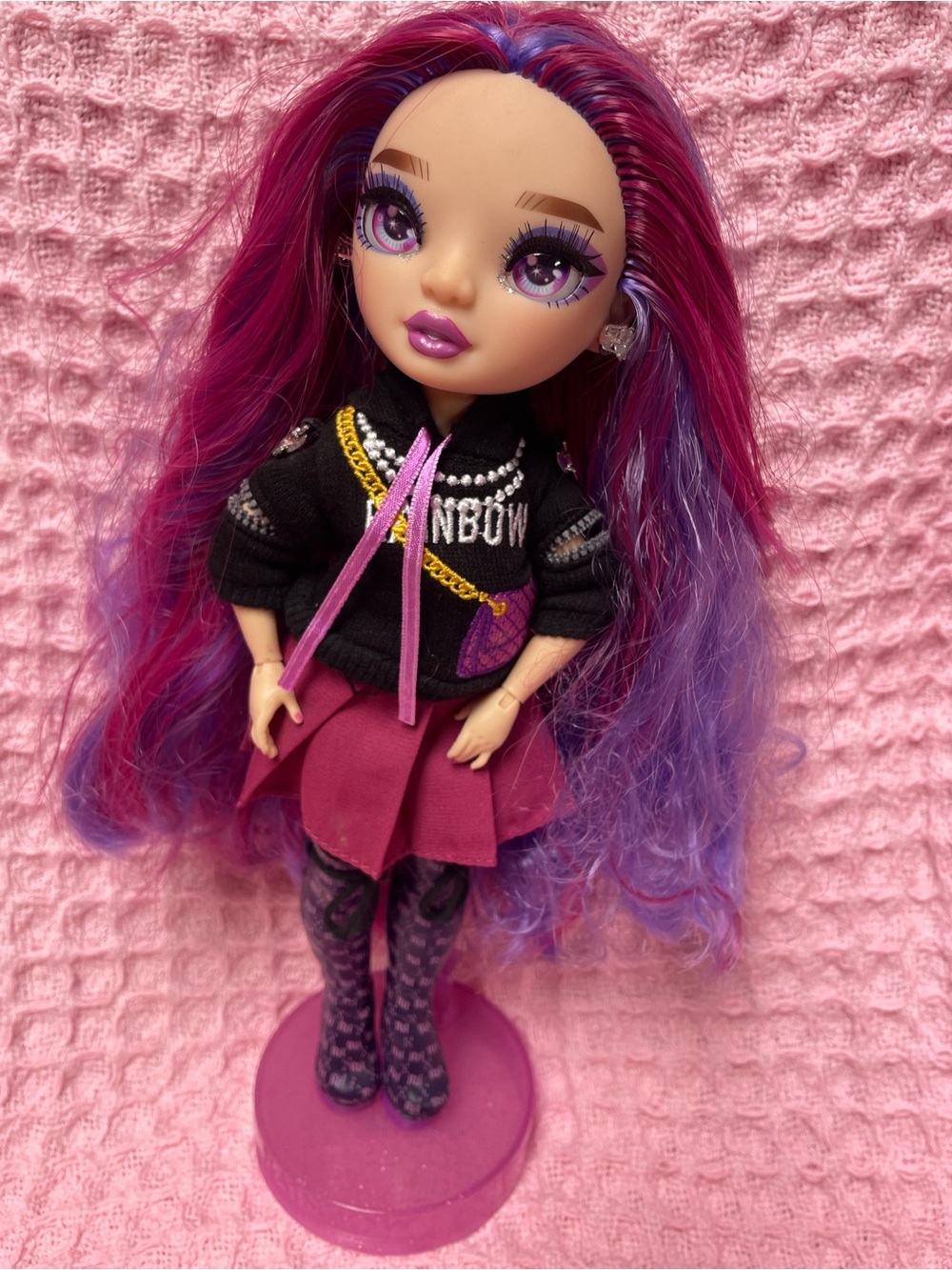 Rainbow High -   Emi Vanda Doll with Long Purple Orchid Hair